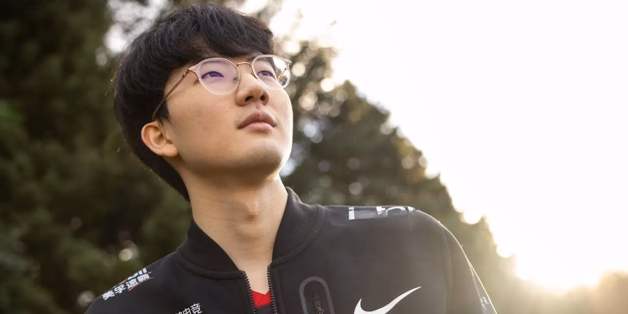 greatest-league-of-legends-adc-players-of-all-time-a-2026-retrospective-image-1